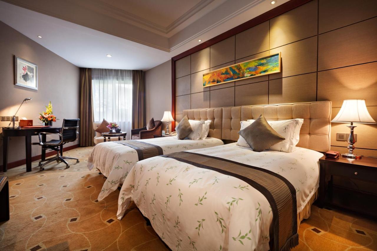 Dongguan Goodview Hotel Sangem Qiaotou Bagian luar foto